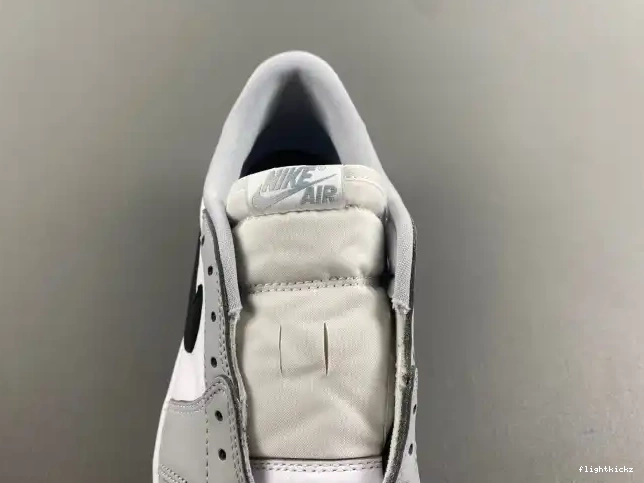 1 Low Air Barons OG Jordan CZ0790-110 0617